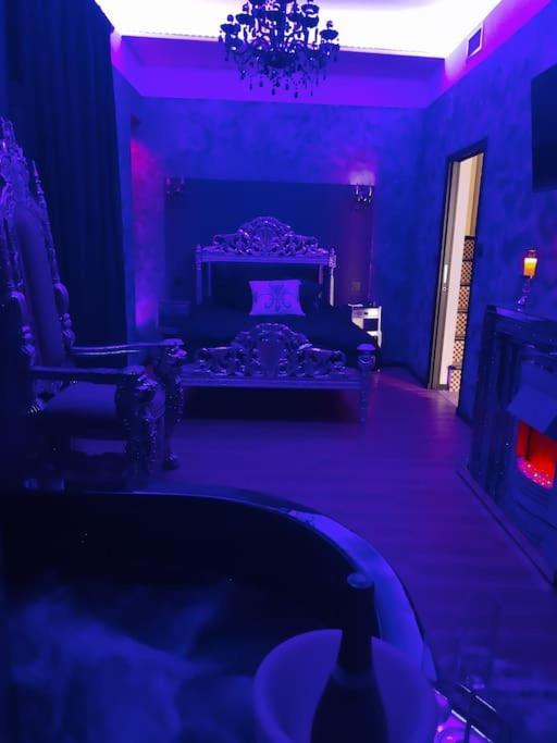 Nuit Romantique - Jacuzzi - Beziers - Romance Royale Exteriér fotografie