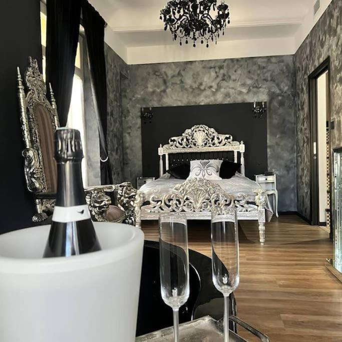 Nuit Romantique - Jacuzzi - Beziers - Romance Royale Exteriér fotografie